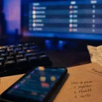 Pseudo gamer : clavier et carnet avec idées de pseudos